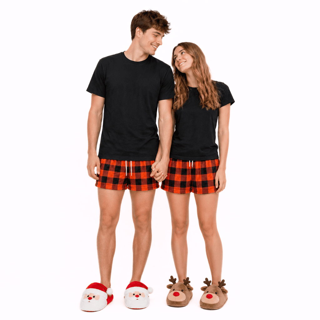 Plaid pajama shorts in red and dark navy, elastic waistband with drawstring