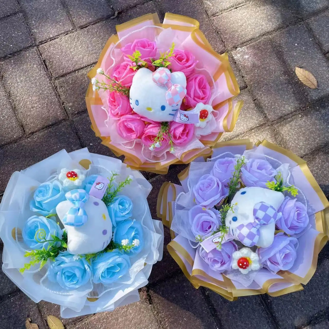 Hello Kitty Princess Rose Bouquet